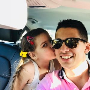 Meet your Posher, Adiel